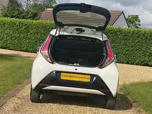 Toyota AYGO VVT-i x-pression - U2356