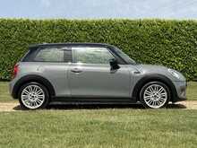 MINI Hatch Cooper - U2357