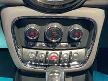 MINI Clubman Cooper Exclusive - U2372