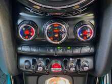 MINI Hatch Cooper S - U2379