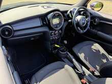 MINI Convertible Cooper - U2384