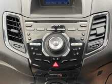 Ford Fiesta T EcoBoost Titanium X - U2385