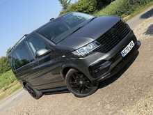 Volkswagen Transporter Shuttle TDI SE - U2392