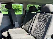 Volkswagen Transporter Shuttle TDI SE - U2392