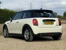 MINI Hatch Cooper Classic - U2416