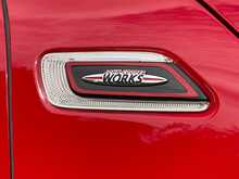 MINI Clubman John Cooper Works - U2430