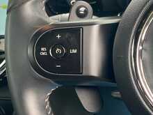 MINI Clubman John Cooper Works - U2430