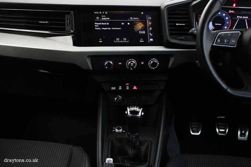 Audi 1.0 TFSI 30 S line Sportback 5dr Petrol Manual Euro 6 (s/s) (110 ps)