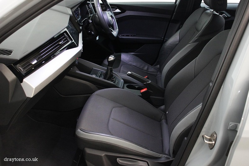 Audi 1.0 TFSI 30 S line Sportback 5dr Petrol Manual Euro 6 (s/s) (110 ps)