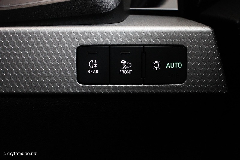 Audi 1.0 TFSI 30 S line Sportback 5dr Petrol Manual Euro 6 (s/s) (110 ps)