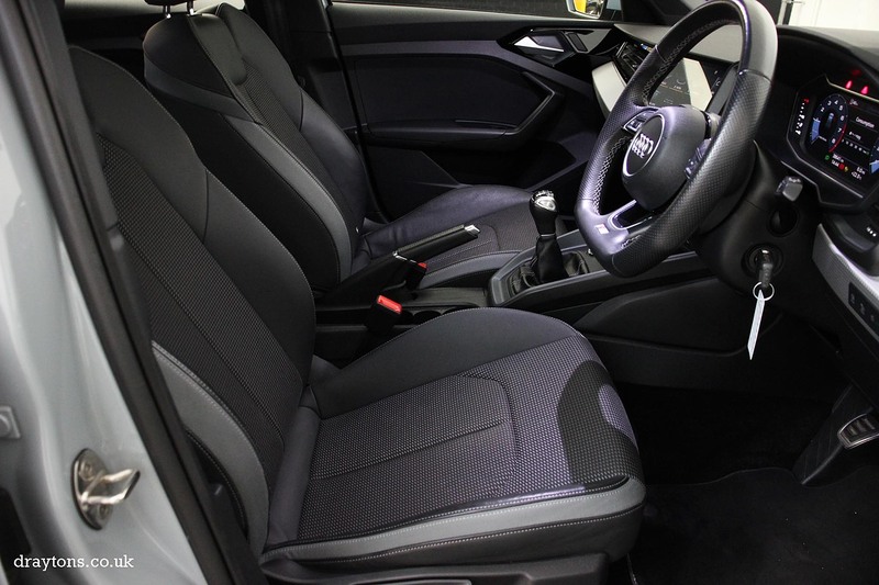 Audi 1.0 TFSI 30 S line Sportback 5dr Petrol Manual Euro 6 (s/s) (110 ps)