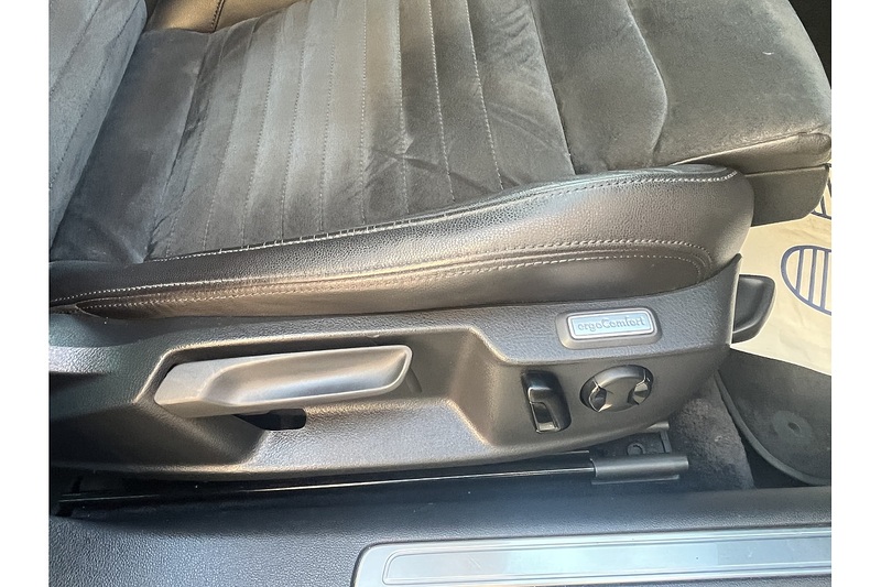 Volkswagen TSI GTE Estate 1.4 Automatic Petrol Plug-in Hybrid