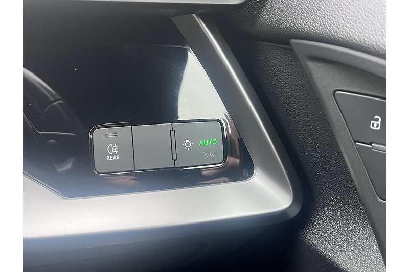 Audi 1.4 TFSIe 40 Sport Sportback 5dr Petrol Plug-in Hybrid S Tronic Euro 6 (s/s) 13kWh (204 ps)