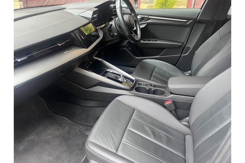 Audi 1.4 TFSIe 40 Sport Sportback 5dr Petrol Plug-in Hybrid S Tronic Euro 6 (s/s) 13kWh (204 ps)