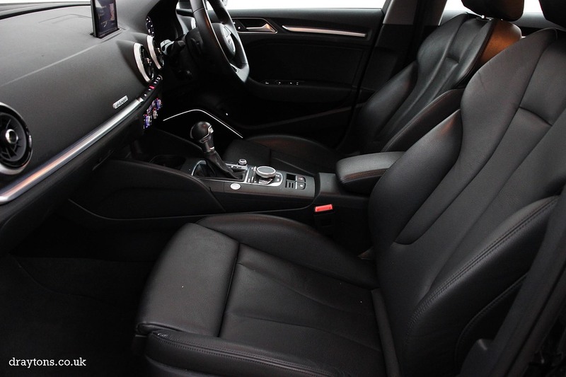 Audi 1.4 TFSIe 40 e-tron Sportback 5dr Petrol Plug-in Hybrid S Tronic Euro 6 (s/s) 8.8kWh (204 ps)
