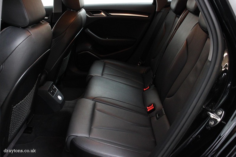 Audi 1.4 TFSIe 40 e-tron Sportback 5dr Petrol Plug-in Hybrid S Tronic Euro 6 (s/s) 8.8kWh (204 ps)