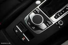 Audi 1.4 TFSIe 40 e-tron Sportback 5dr Petrol Plug-in Hybrid S Tronic Euro 6 (s/s) 8.8kWh (204 ps)