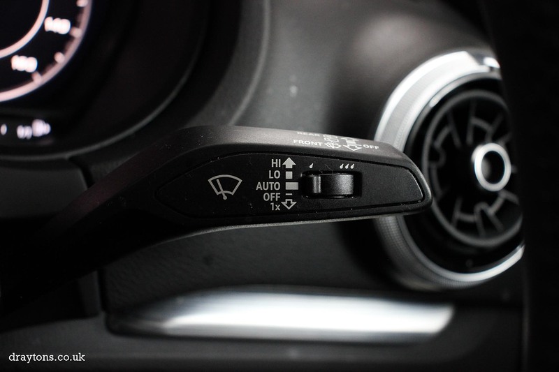 Audi 1.4 TFSIe 40 e-tron Sportback 5dr Petrol Plug-in Hybrid S Tronic Euro 6 (s/s) 8.8kWh (204 ps)