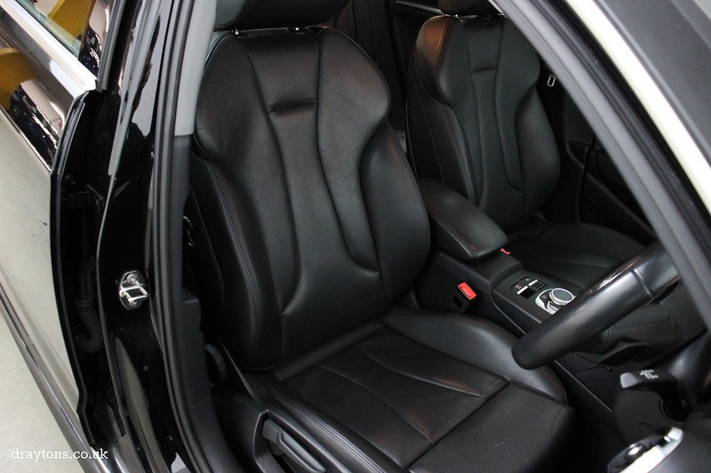 Audi 1.4 TFSIe 40 e-tron Sportback 5dr Petrol Plug-in Hybrid S Tronic Euro 6 (s/s) 8.8kWh (204 ps)
