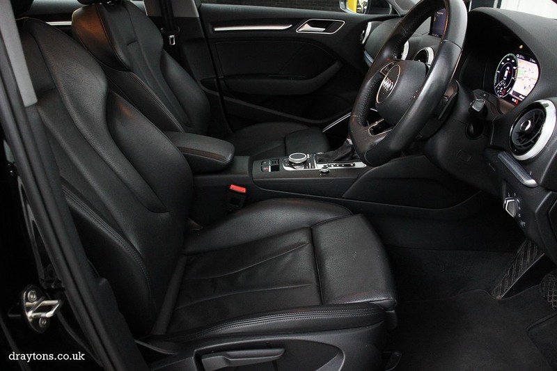 Audi 1.4 TFSIe 40 e-tron Sportback 5dr Petrol Plug-in Hybrid S Tronic Euro 6 (s/s) 8.8kWh (204 ps)
