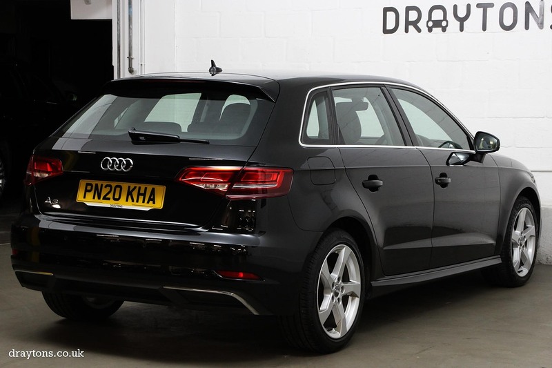 Audi 1.4 TFSIe 40 e-tron Sportback 5dr Petrol Plug-in Hybrid S Tronic Euro 6 (s/s) 8.8kWh (204 ps)