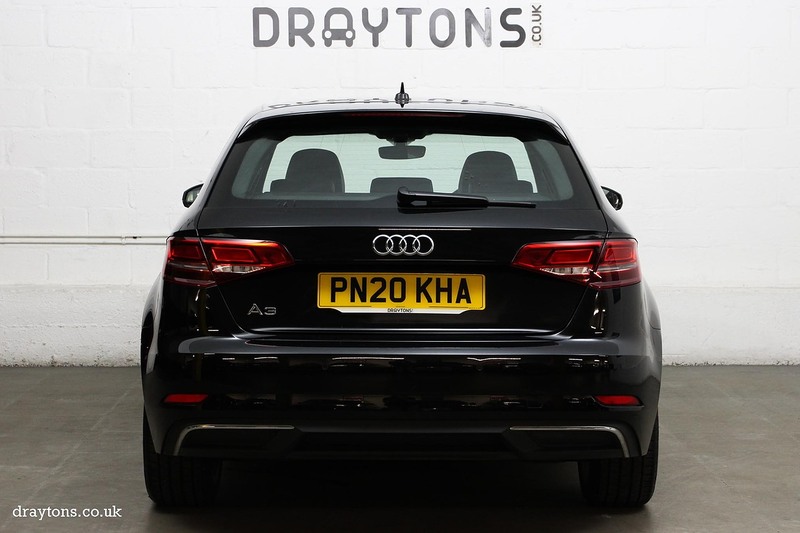 Audi 1.4 TFSIe 40 e-tron Sportback 5dr Petrol Plug-in Hybrid S Tronic Euro 6 (s/s) 8.8kWh (204 ps)