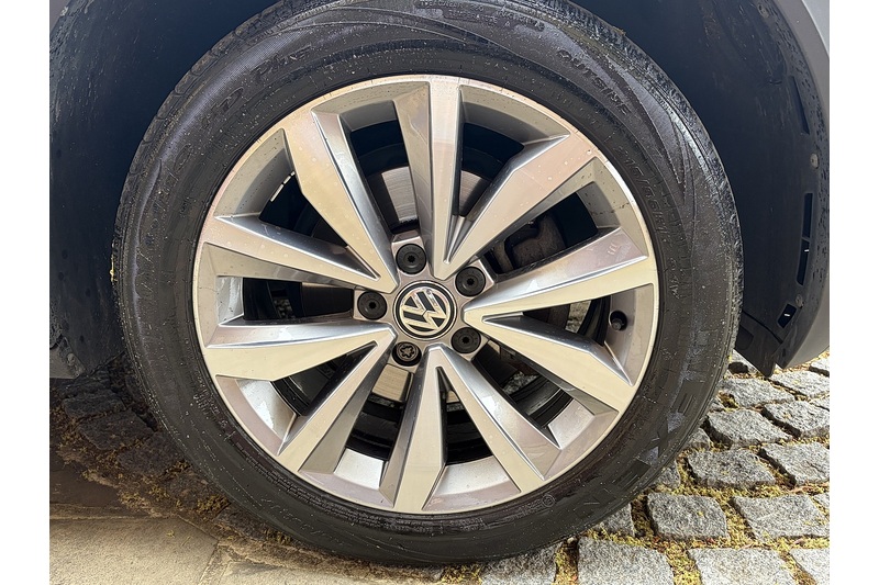 Volkswagen 1.5 TSI GPF EVO Design SUV 5dr Petrol DSG Euro 6 (s/s) (150 ps)