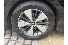 Hyundai 1.6 h-GD GPFi 8.9kWh Premium SE Hatchback 5dr Petrol Plug-in Hybrid DCT Euro 6 (s/s) (141 ps)