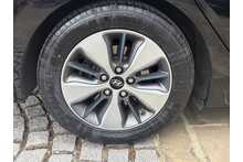 Hyundai 1.6 h-GD GPFi 8.9kWh Premium SE Hatchback 5dr Petrol Plug-in Hybrid DCT Euro 6 (s/s) (141 ps)