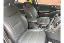 Hyundai 1.6 h-GD GPFi 8.9kWh Premium SE Hatchback 5dr Petrol Plug-in Hybrid DCT Euro 6 (s/s) (141 ps)