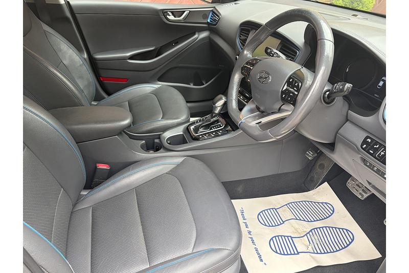 Hyundai 1.6 h-GD GPFi 8.9kWh Premium SE Hatchback 5dr Petrol Plug-in Hybrid DCT Euro 6 (s/s) (141 ps)