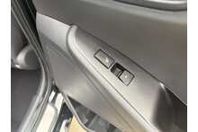 Hyundai 1.6 h-GD GPFi 8.9kWh Premium SE Hatchback 5dr Petrol Plug-in Hybrid DCT Euro 6 (s/s) (141 ps)