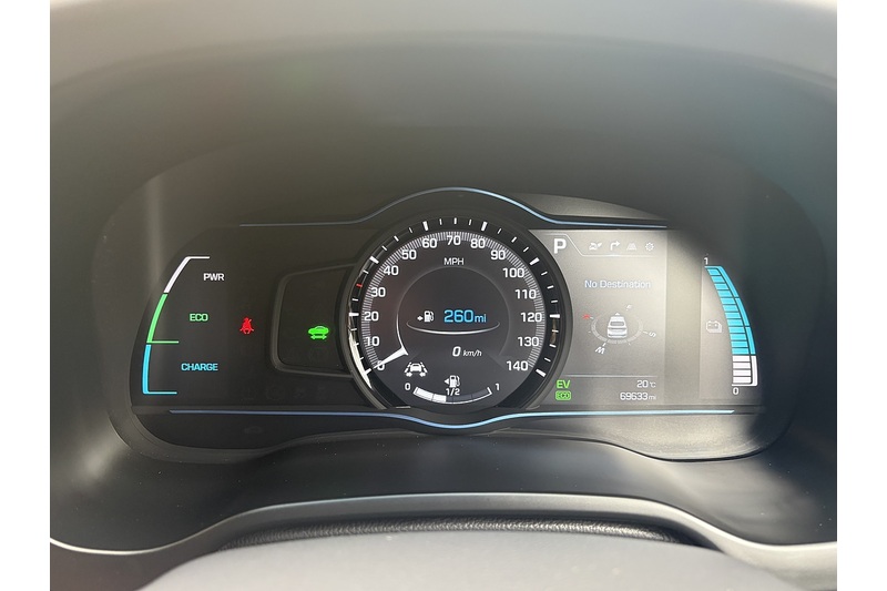 Hyundai 1.6 h-GD GPFi 8.9kWh Premium SE Hatchback 5dr Petrol Plug-in Hybrid DCT Euro 6 (s/s) (141 ps)