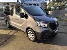 Renault Trafic dCi ENERGY 27 Business Wheelchair Access Vehicle