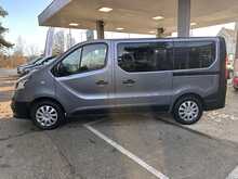 Renault Trafic dCi ENERGY 27 Business Wheelchair Access Vehicle