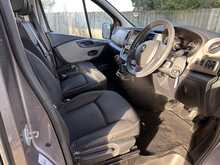 Renault Trafic dCi ENERGY 27 Business Wheelchair Access Vehicle