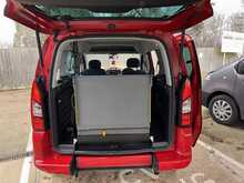 Citroen Berlingo BlueHDi Feel Auto Wheelchair Access Vehicle
