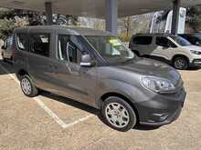 FIAT DOBLO- 3 seats plus Wheelchair