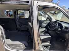 FIAT DOBLO- 3 seats plus Wheelchair