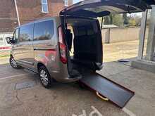 Ford Tourneo Custom 320 Titanium Ecoblue Auto