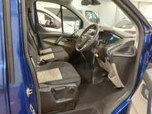 FORD TOURNEO CUSTOM TITANIUM