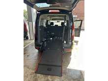Ford Grand Tourneo Connect EcoBlue Zetec 