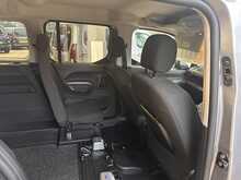 Peugeot Rifter BlueHDi Allure Wheelchair Access Vehicle