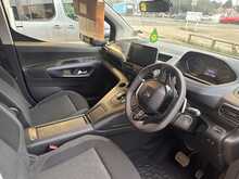 Peugeot Rifter BlueHDi Allure Wheelchair Access Vehicle