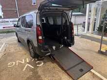 Peugeot Rifter BlueHDi Allure Wheelchair Access Vehicle