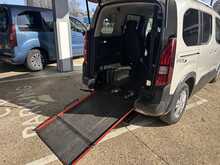 Peugeot Rifter BlueHDi Allure Manual