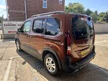 Peugeot Rifter BlueHDi Allure Wheelchair Access Vehicle