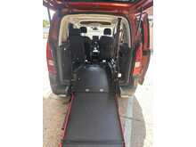 Peugeot Rifter BlueHDi Allure Wheelchair Access Vehicle