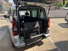 Peugeot Partner Tepee BlueHDi Allure