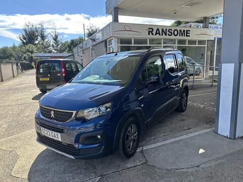 1.5 BlueHDi Allure Standard MPV 5dr Diesel Manual Euro 6 (100 ps)